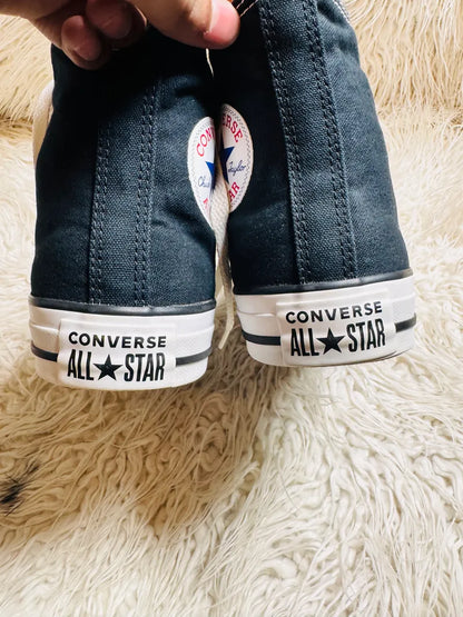 Chuck Taylor | Black & White | High top| Converse