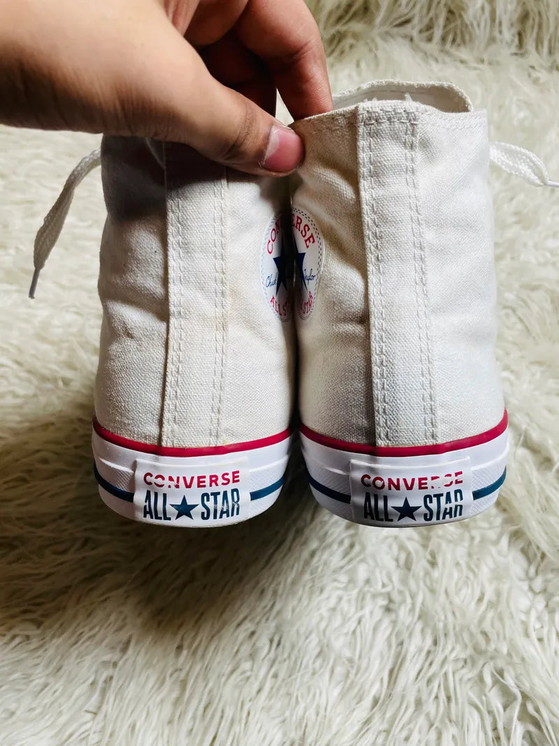 Chuck Taylor | White | High top| Converse
