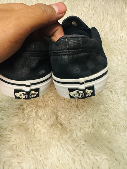 Van’s checkers Lo top 🖤🖤🩶🤍