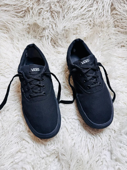 Vans Authentic | Black Hi Sole | Lo Top