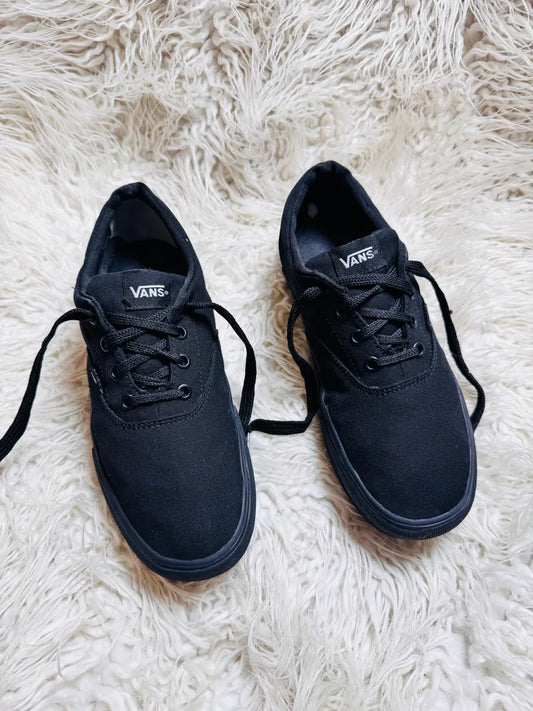 Vans Authentic | Black Hi Sole | Lo Top