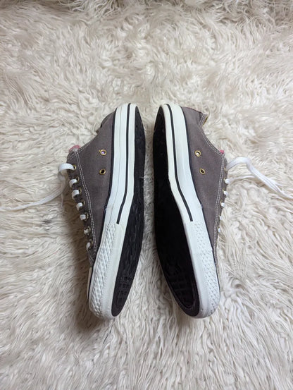 Chuck Taylor | Grey & White | Lo top | Converse