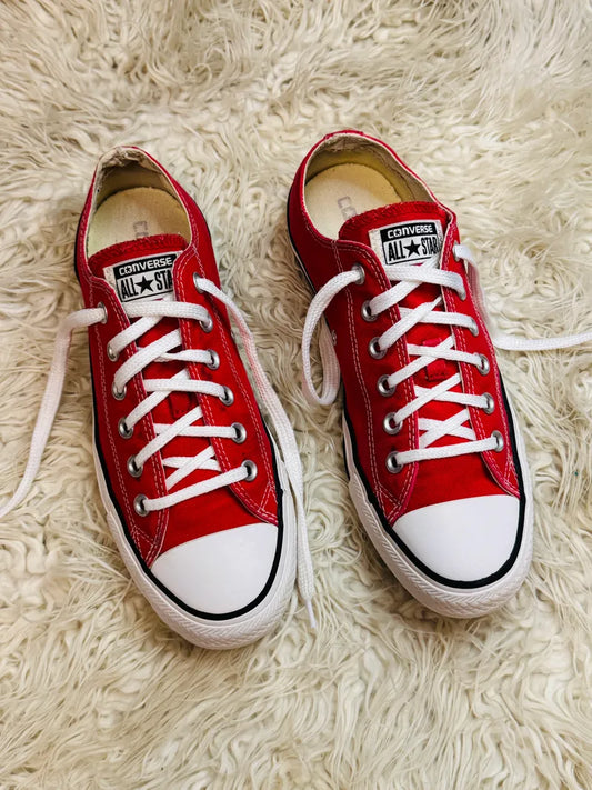All star Low top Red ❣️