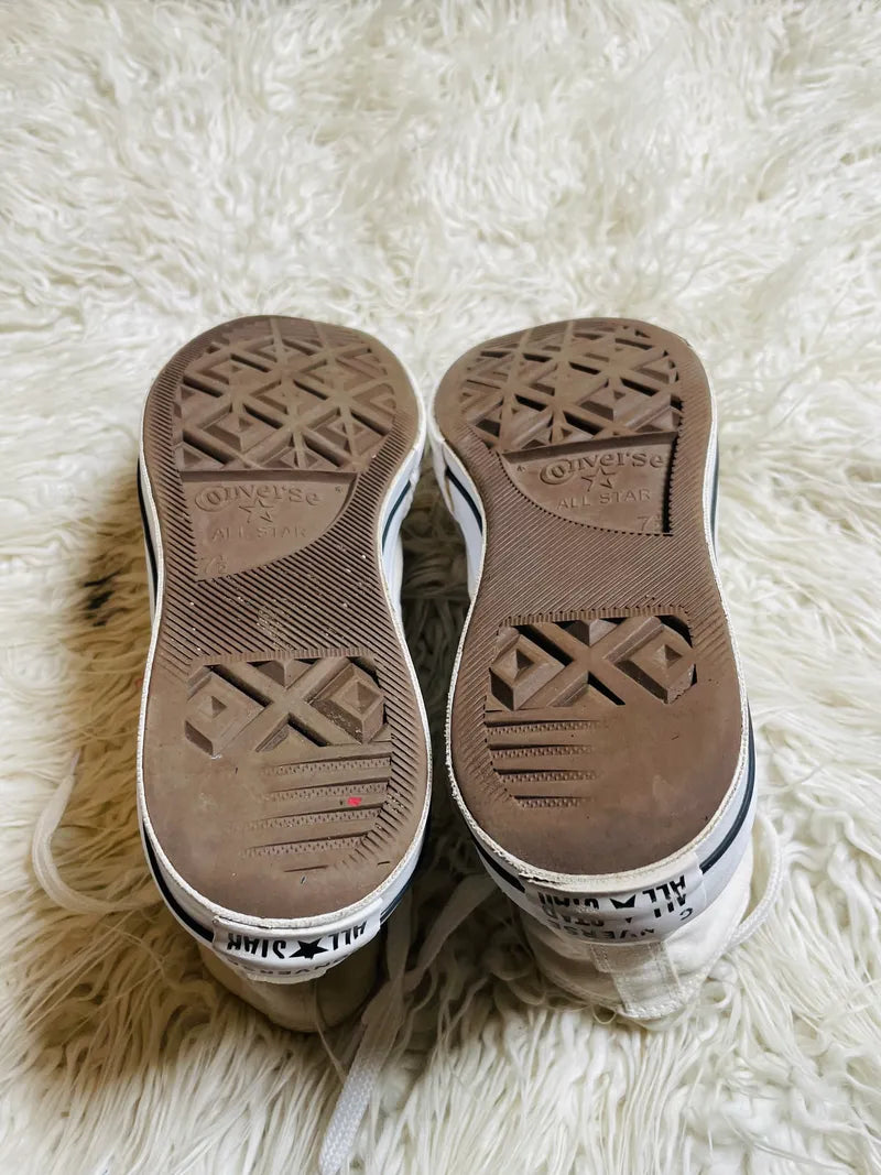 Chuck Taylor | White | High top| High Sole | Converse