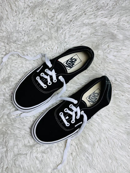 Vans | Black & White | Old Skool