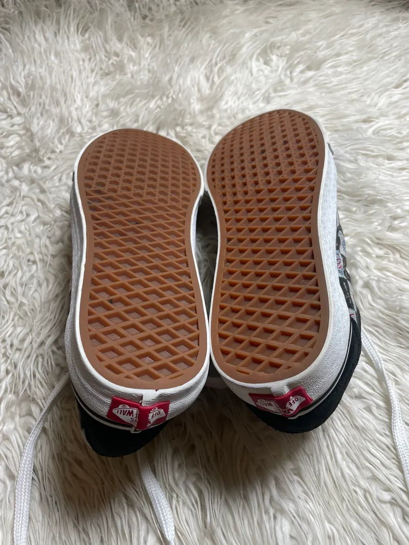 Vans | Black & White | Lo Top | Old Skool Checkers