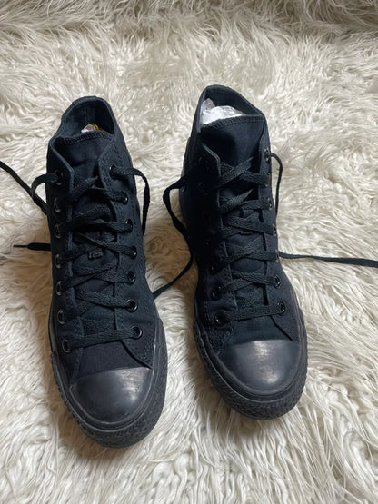 Chuck Taylor | Black | High top| Converse