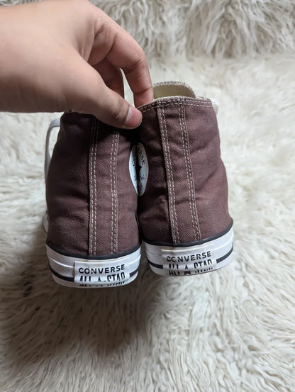 Chuck Taylor | Brown & White | High top| Converse