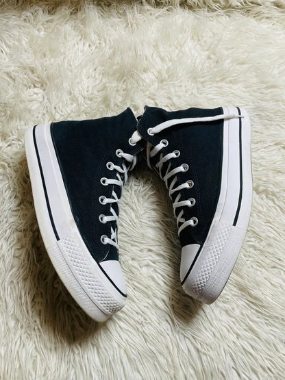 Chuck Taylor | Black & White | High top | Hi Sole