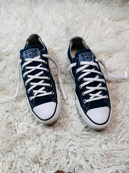 Chuck Taylor | Blue & White | Lo top| Converse