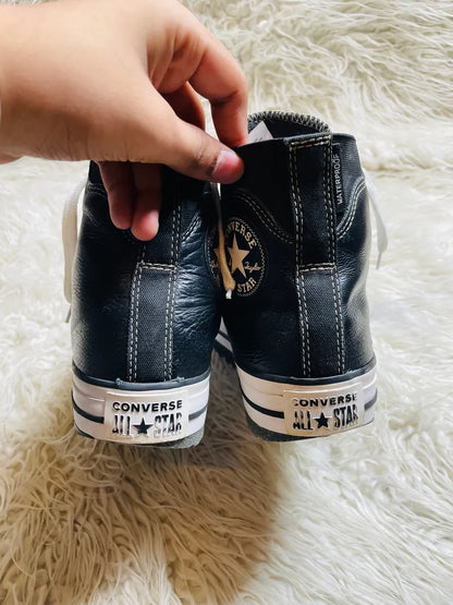 Chuck Taylor | Black & White | Leather | High top| Converse | Padded
