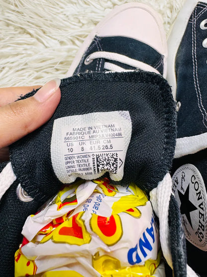 Chuck Taylor | Black & White | High top Hiking | Converse