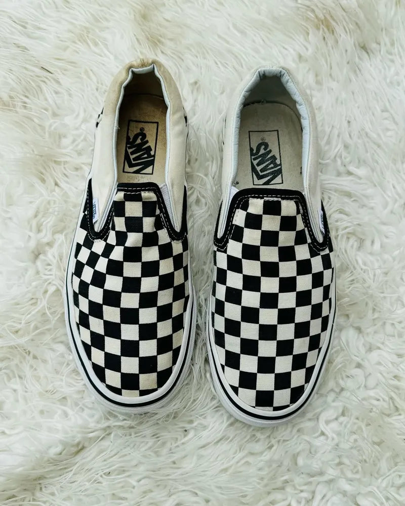 Vans check board