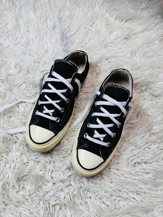Chuck Taylor 70's | Black & White | Lo Top | Converse