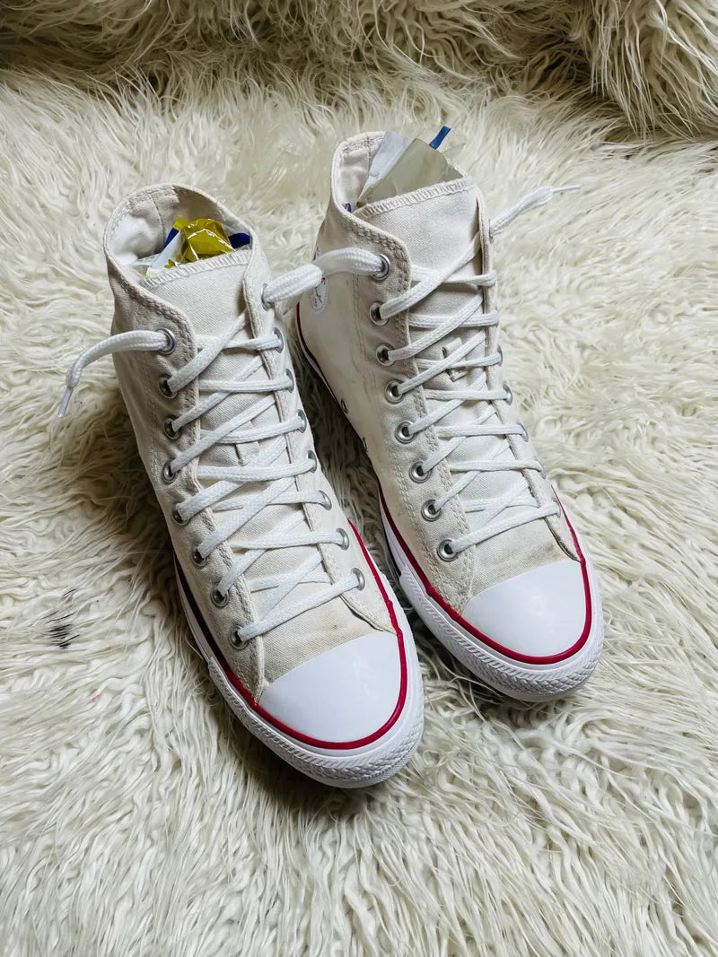 Chuck Taylor | White | High top| Converse