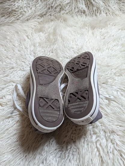 Chuck Taylor | Grey & White | Lo top | Converse