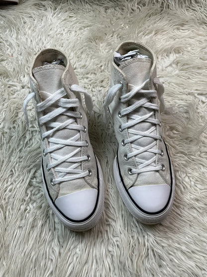 Chuck Taylor | White | High top| Converse | Platforms