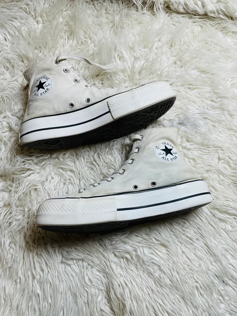Chuck Taylor | White | High top | Hi Sole