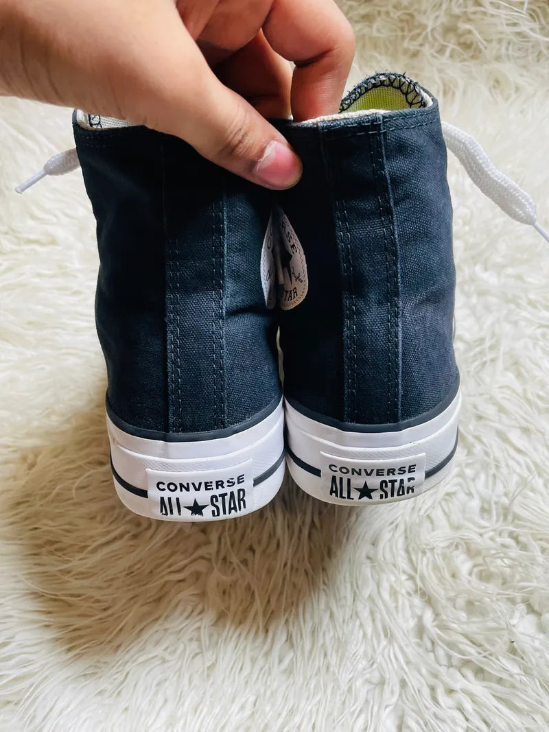 Chuck Taylor | Black & White | High top | Hi Sole