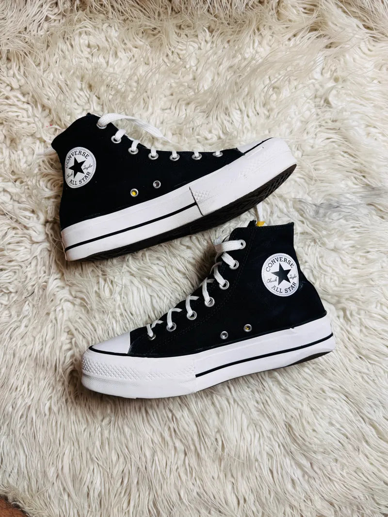 Chuck Taylor | Black & White | High Heels | Converse