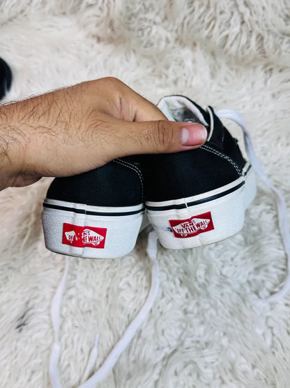 Vans | Black & White | High Heels
