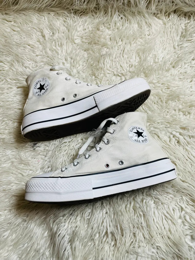 Chuck Taylor | White | High top| High Sole | Converse