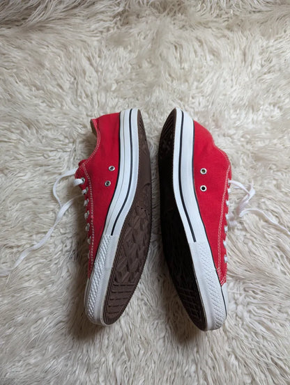 Chuck Taylor | Red & White | Lo top | Converse