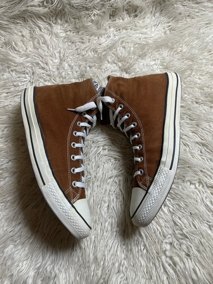 Chuck Taylor | Brown & White | High top| Converse