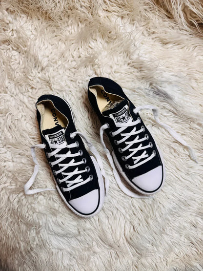 Chuck Taylor | Black & White | Lo top | Hi Sole