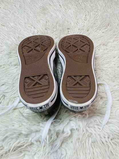 Chuck Taylor | Grey & White | Lo top | Converse