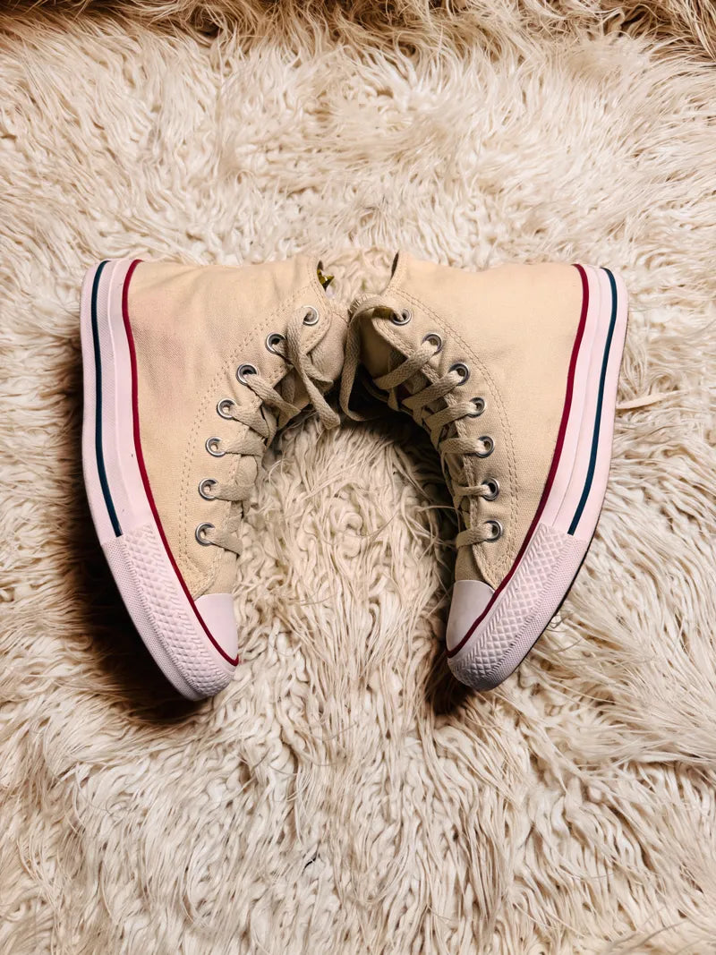 Chuck Taylor | Red Blue strips | Hi Top | Converse