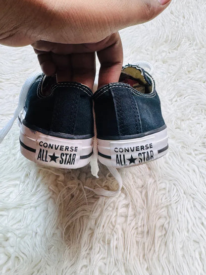 Chuck Taylor | Black & White | Lo top | Converse