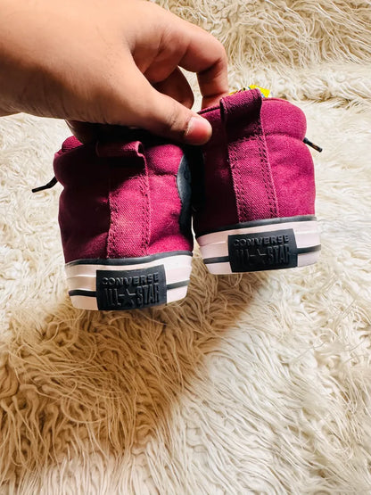 Chuck Taylor | Maroon & White | High top| Converse | Padded