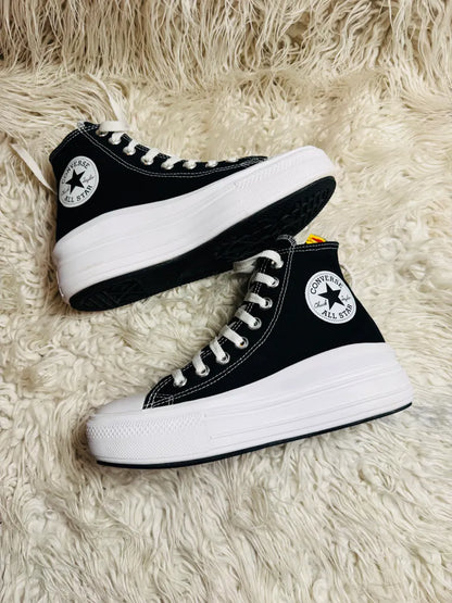 Chuck Taylor | Black & White | High top| Platform | Converse