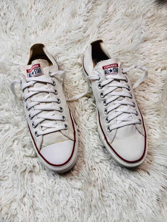 Chuck Taylor | White Red Blue strips | lo Top | Converse