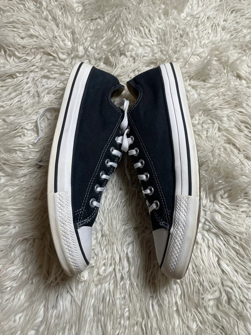 Chuck Taylor | Black & White | Lo top | Converse