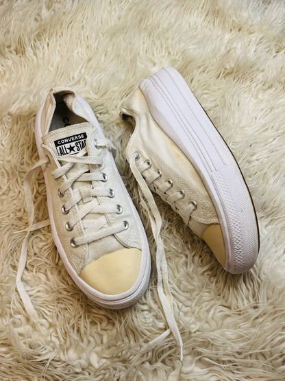 Converse Low-Top Move