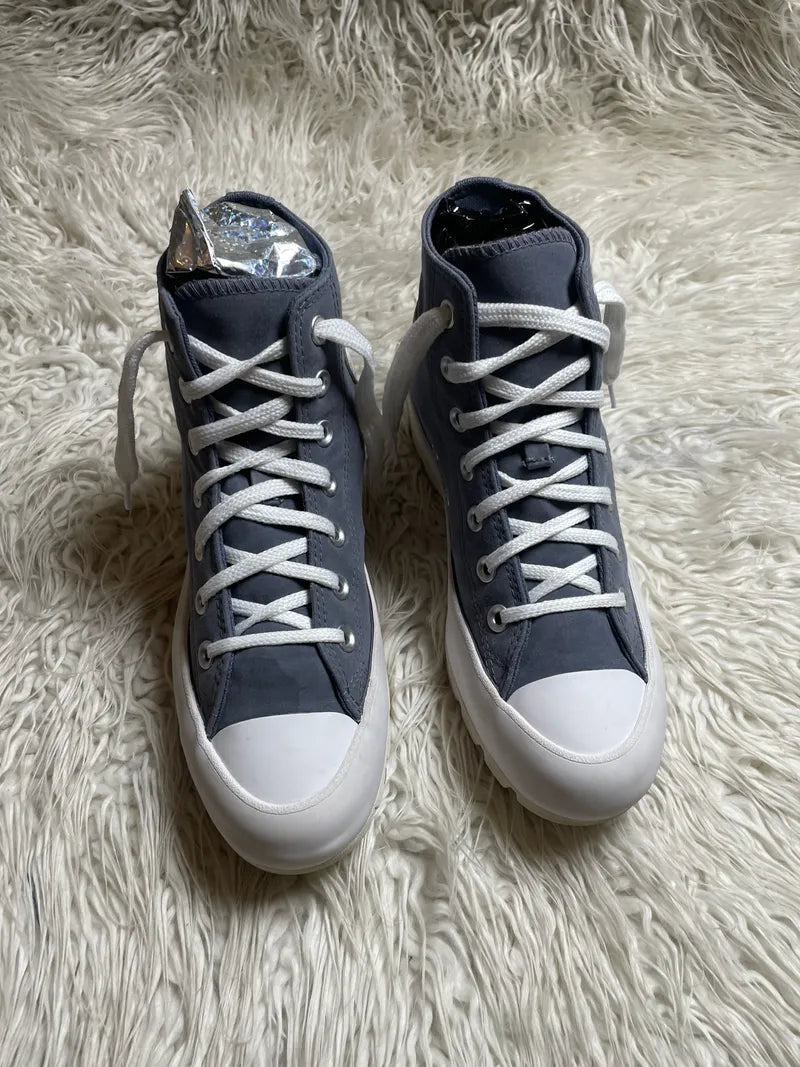 Chuck Taylor | Light Blue & White | High Heels Hiking | Converse