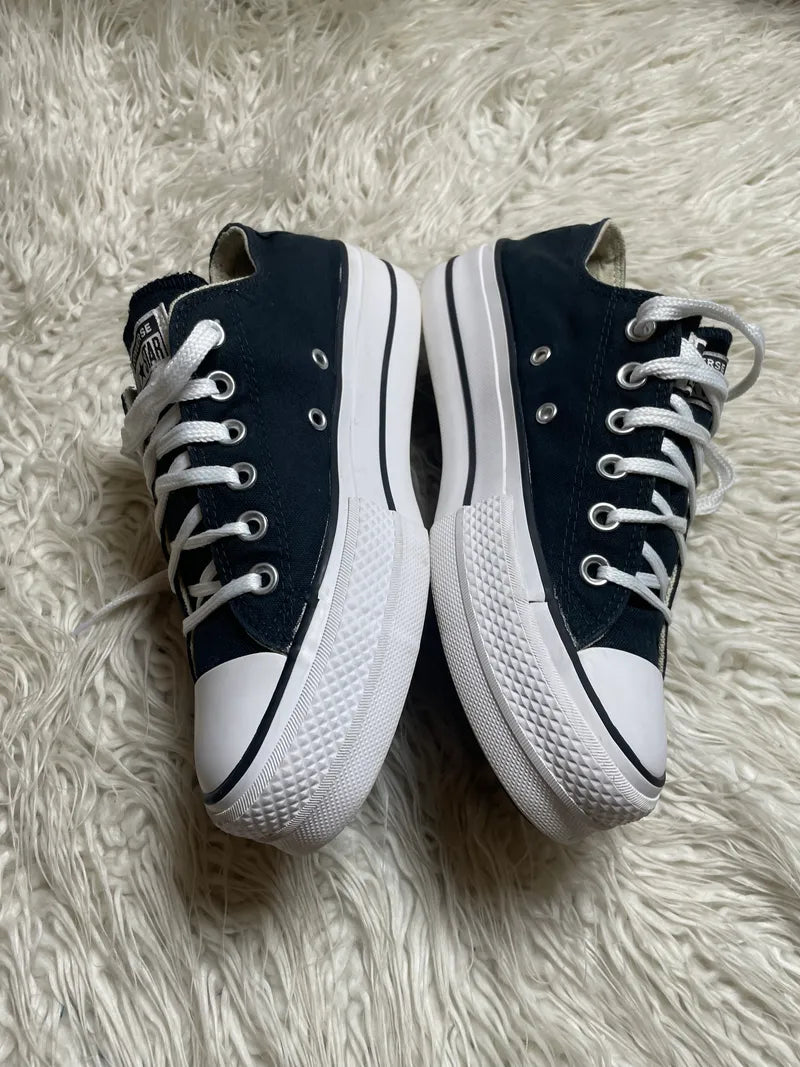 Chuck Taylor | Black & White | Low top | Hi Sole