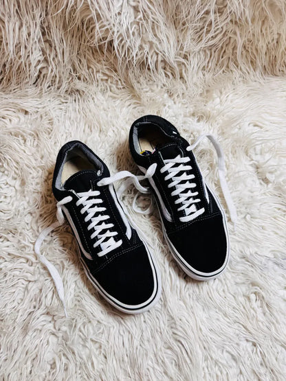 Vans | Black & White | Lo Top | Old Skool