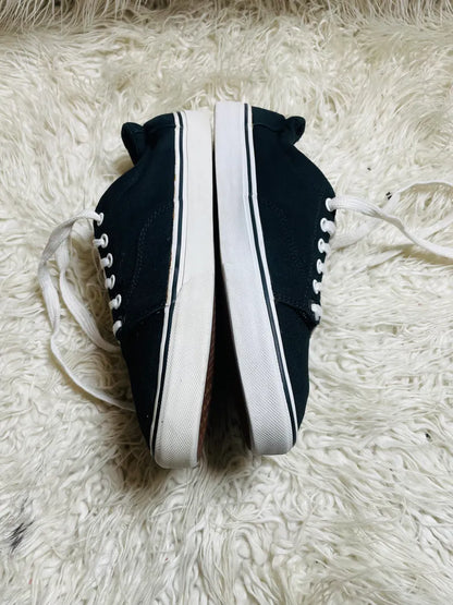 Vans Authentic | Black & White | Lo Top