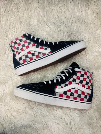 Vans hi top checkers red white black ♥️🤍🖤
