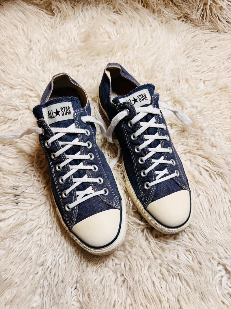 Chuck Taylor | Denim Blue & White | Lo top | Converse