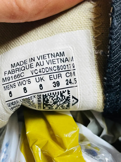 Chuck Taylor | Black & White | Lo top | Converse