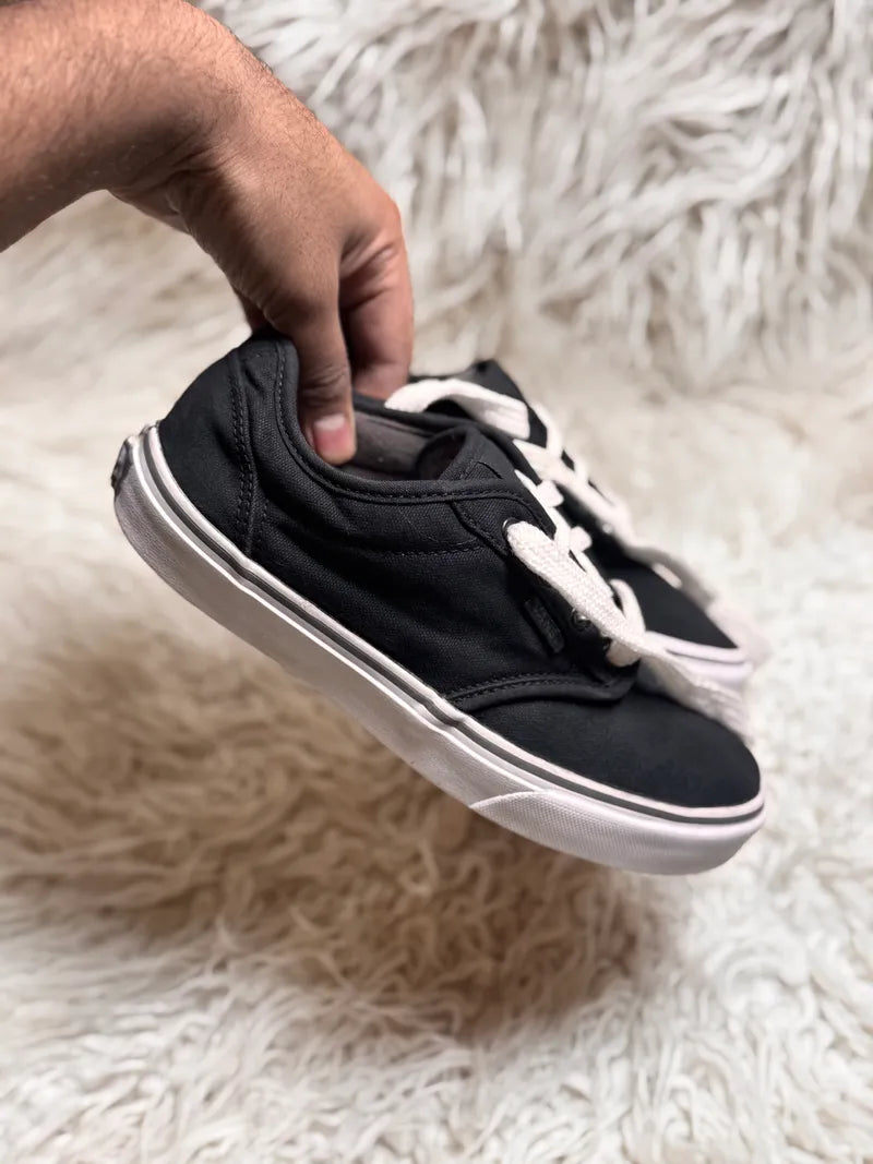 Vans Atwood black & white low top