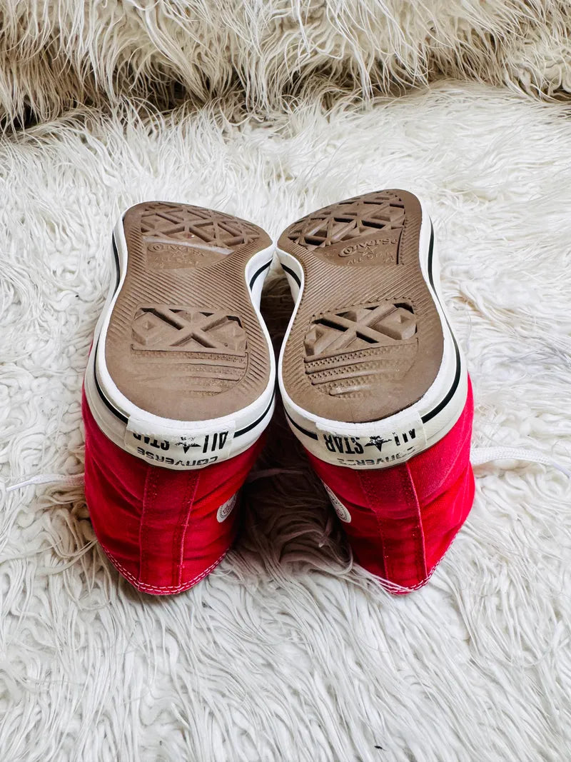 Chuck Taylor | Red & White | High top| Converse