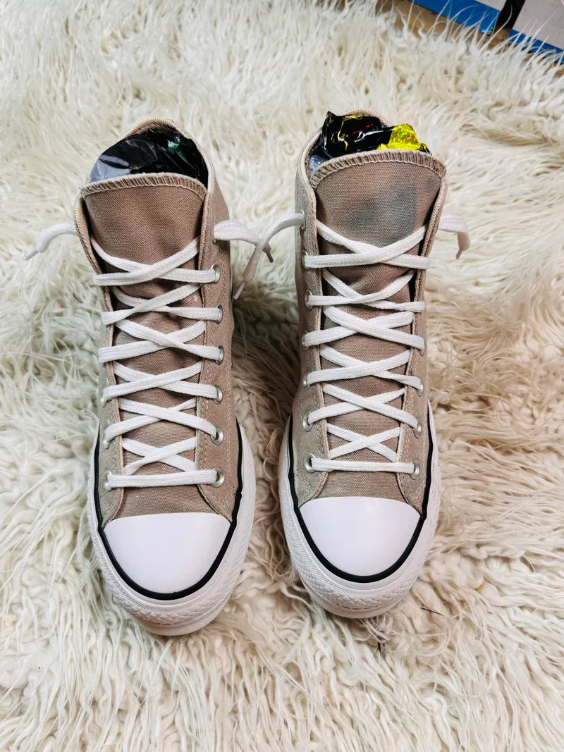 Chuck Taylor | Light brown & White | High top| Converse | Platforms