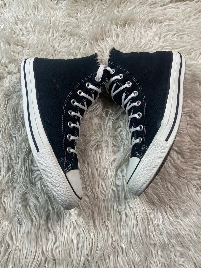 Chuck Taylor | Black & White | High top| Converse