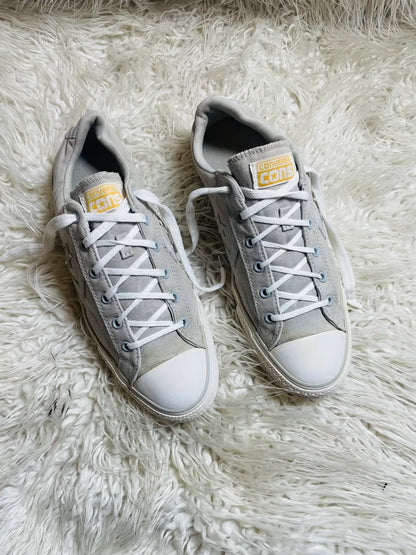 Chuck Taylor | Grey & White | Lo top | Converse