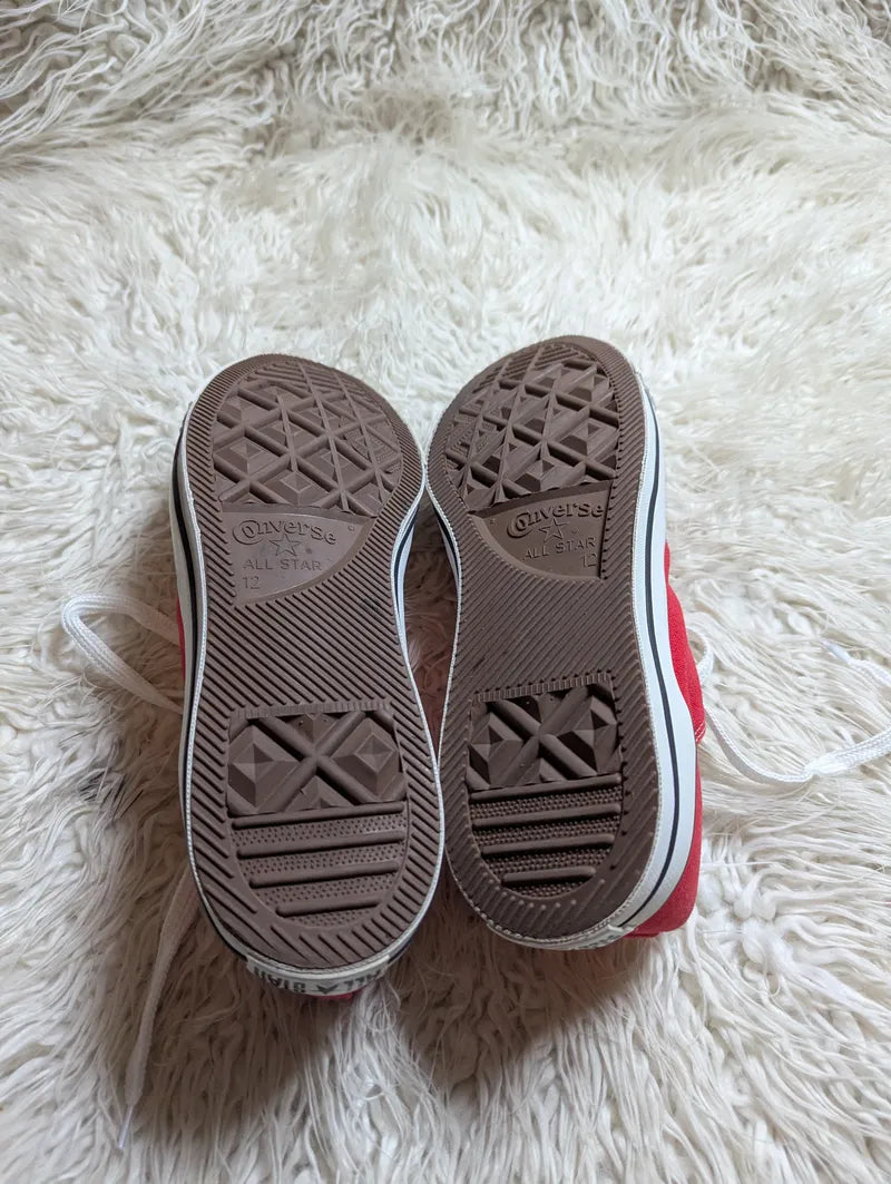 Chuck Taylor | Red & White | Lo top | Converse